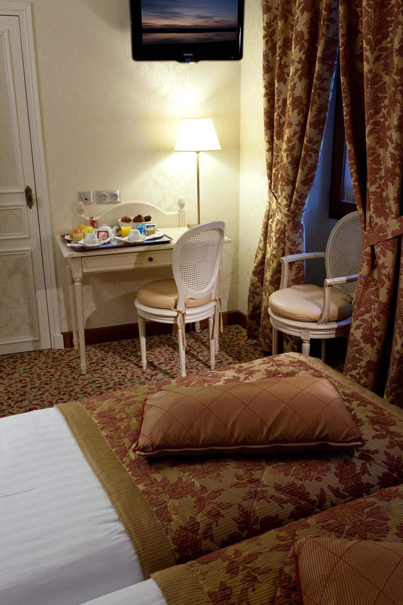 Auberge Saint Pierre Mont-Saint-Michel Luaran gambar
