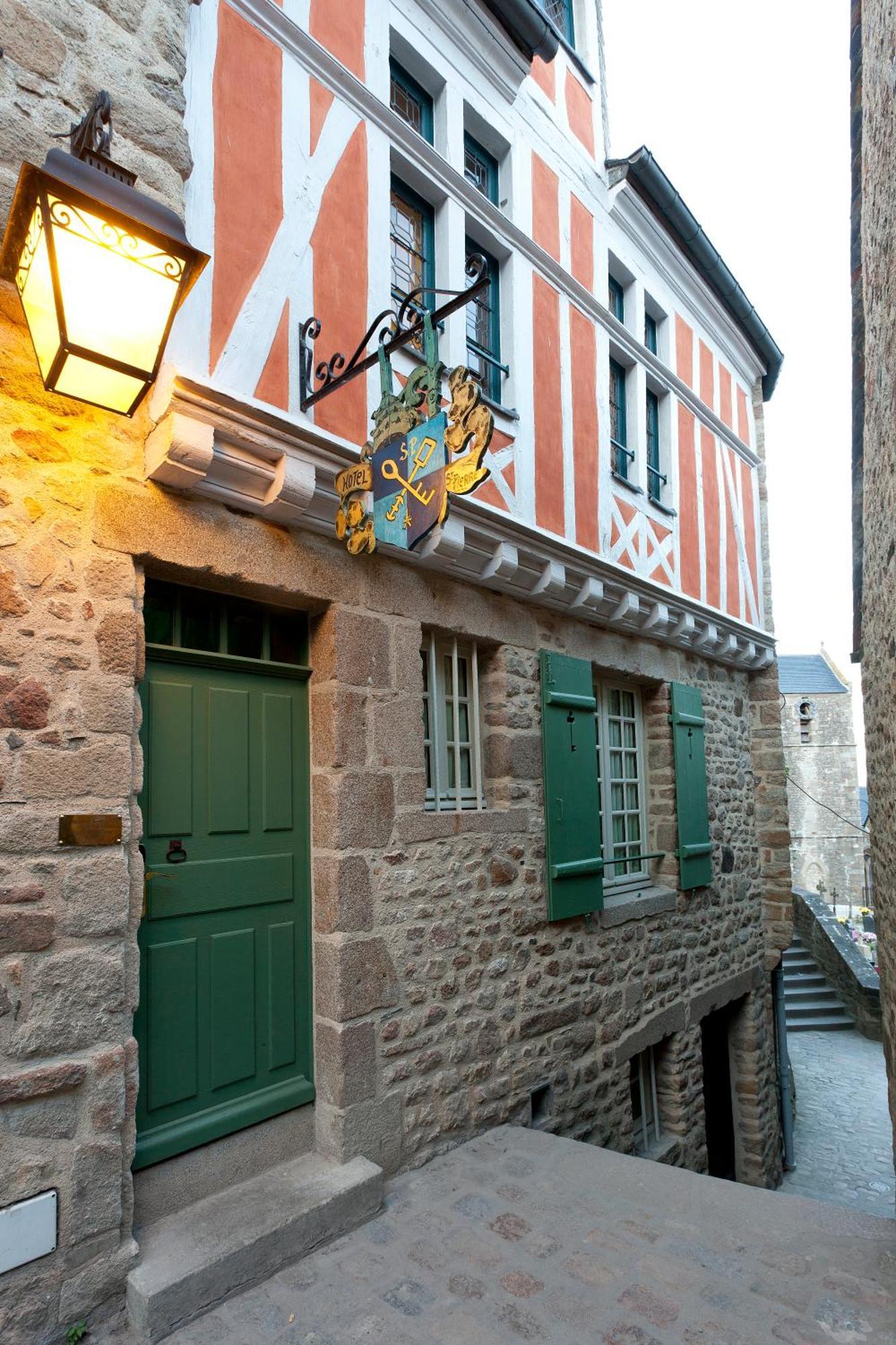 Auberge Saint Pierre Mont-Saint-Michel Luaran gambar