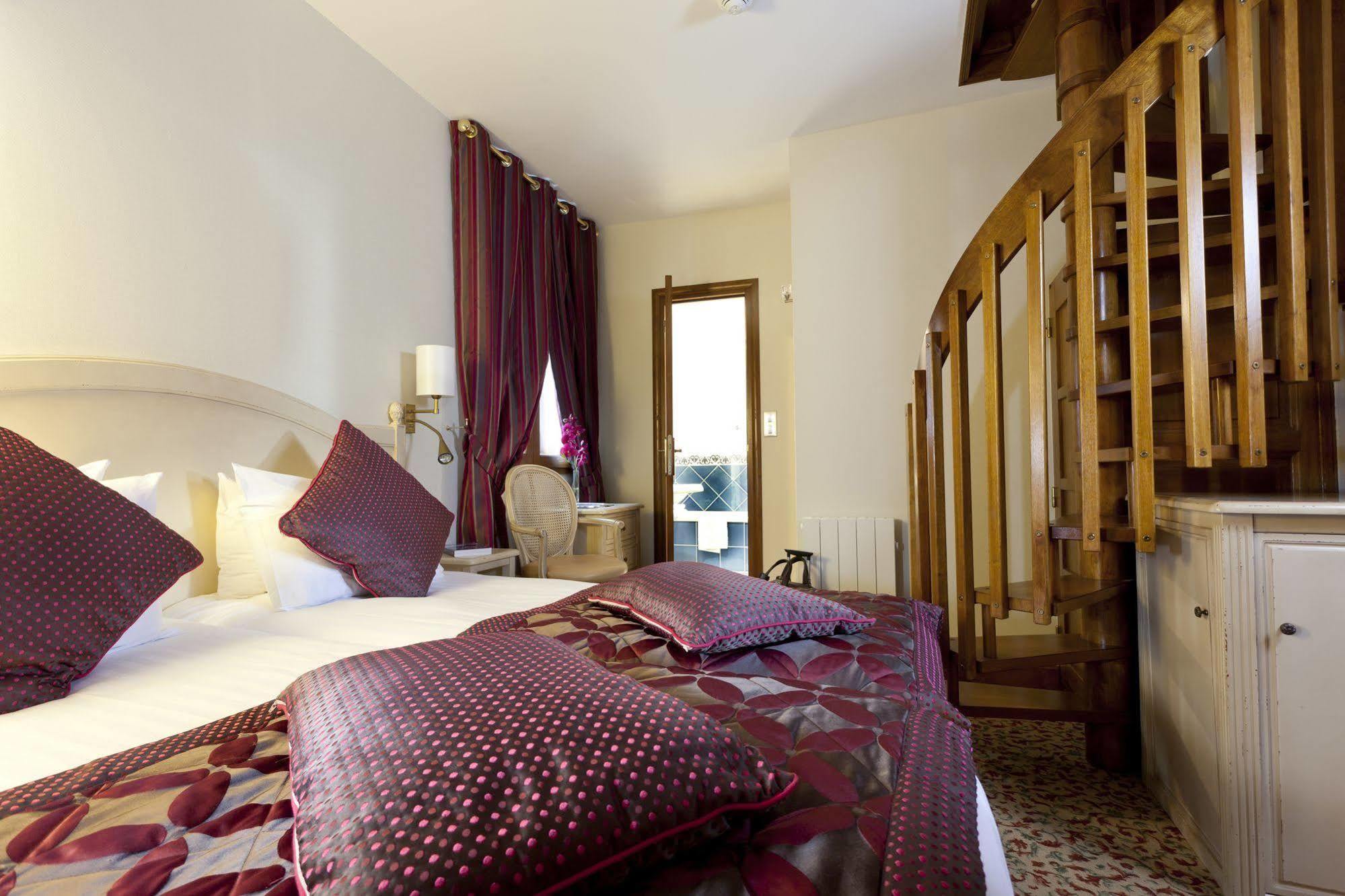 Auberge Saint Pierre Mont-Saint-Michel Luaran gambar